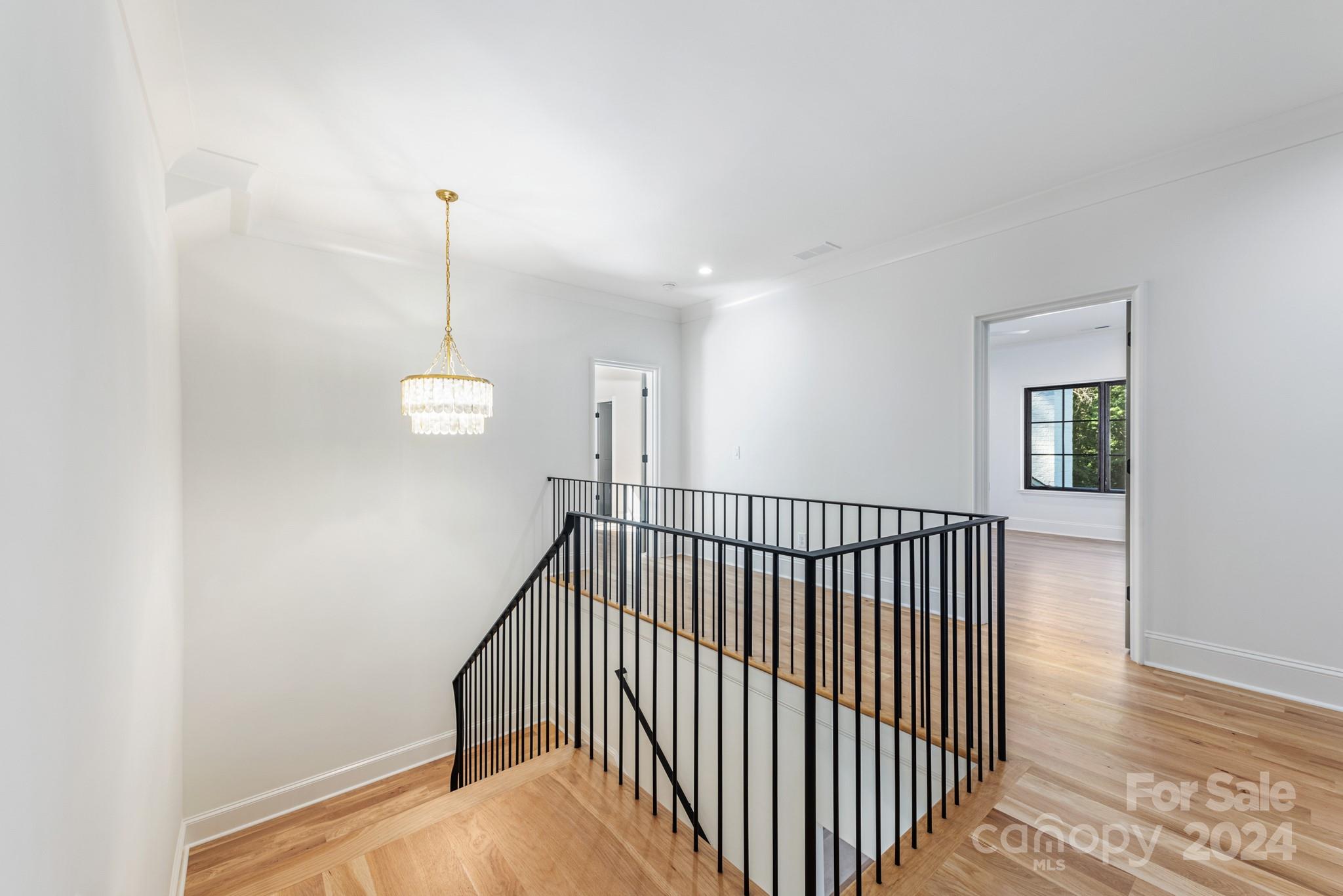 414 Shasta Ln