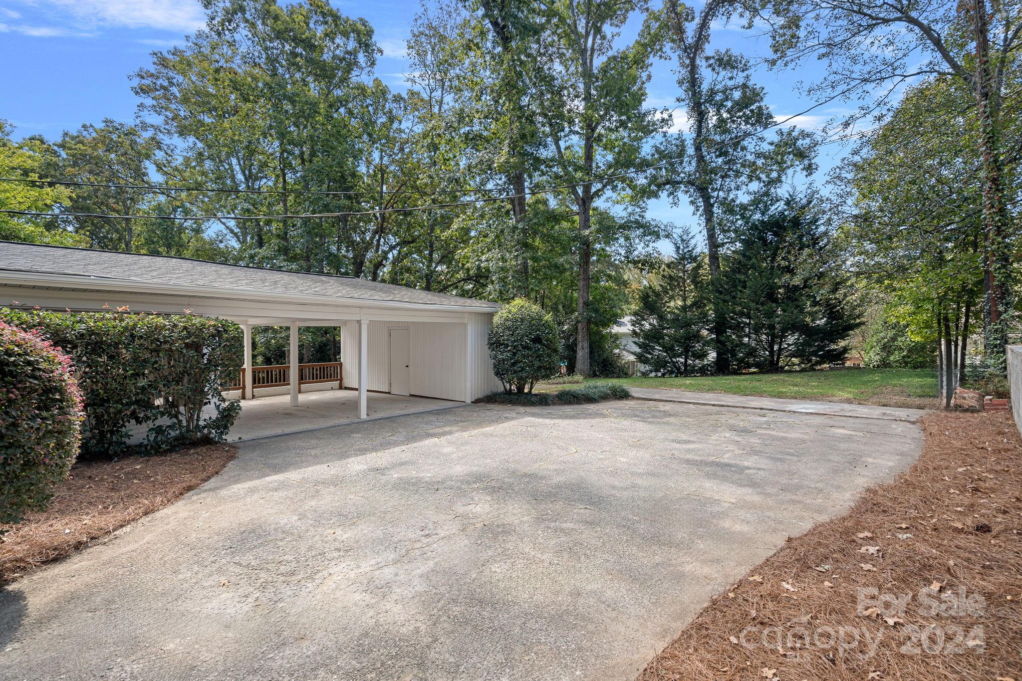 6600 Burlwood Road