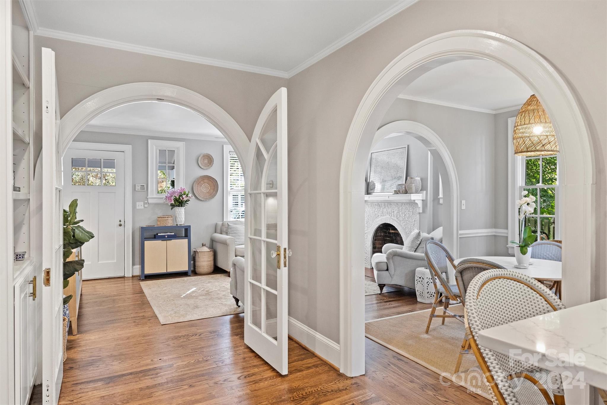 2109 Lombardy Circle
