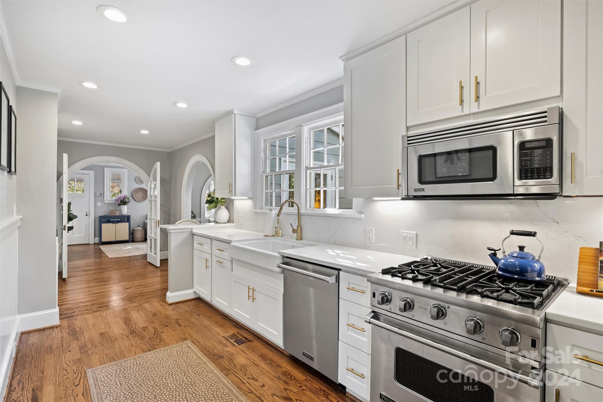 2109 Lombardy Circle