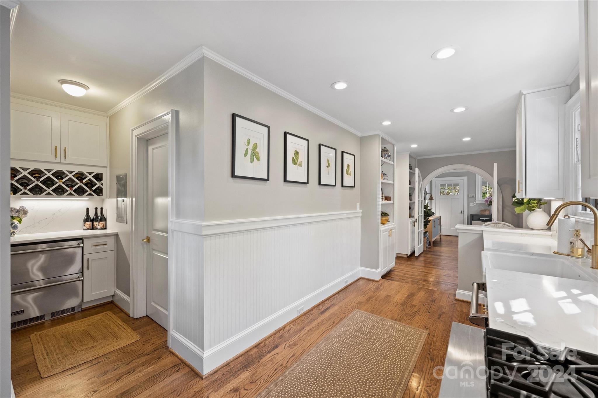 2109 Lombardy Circle