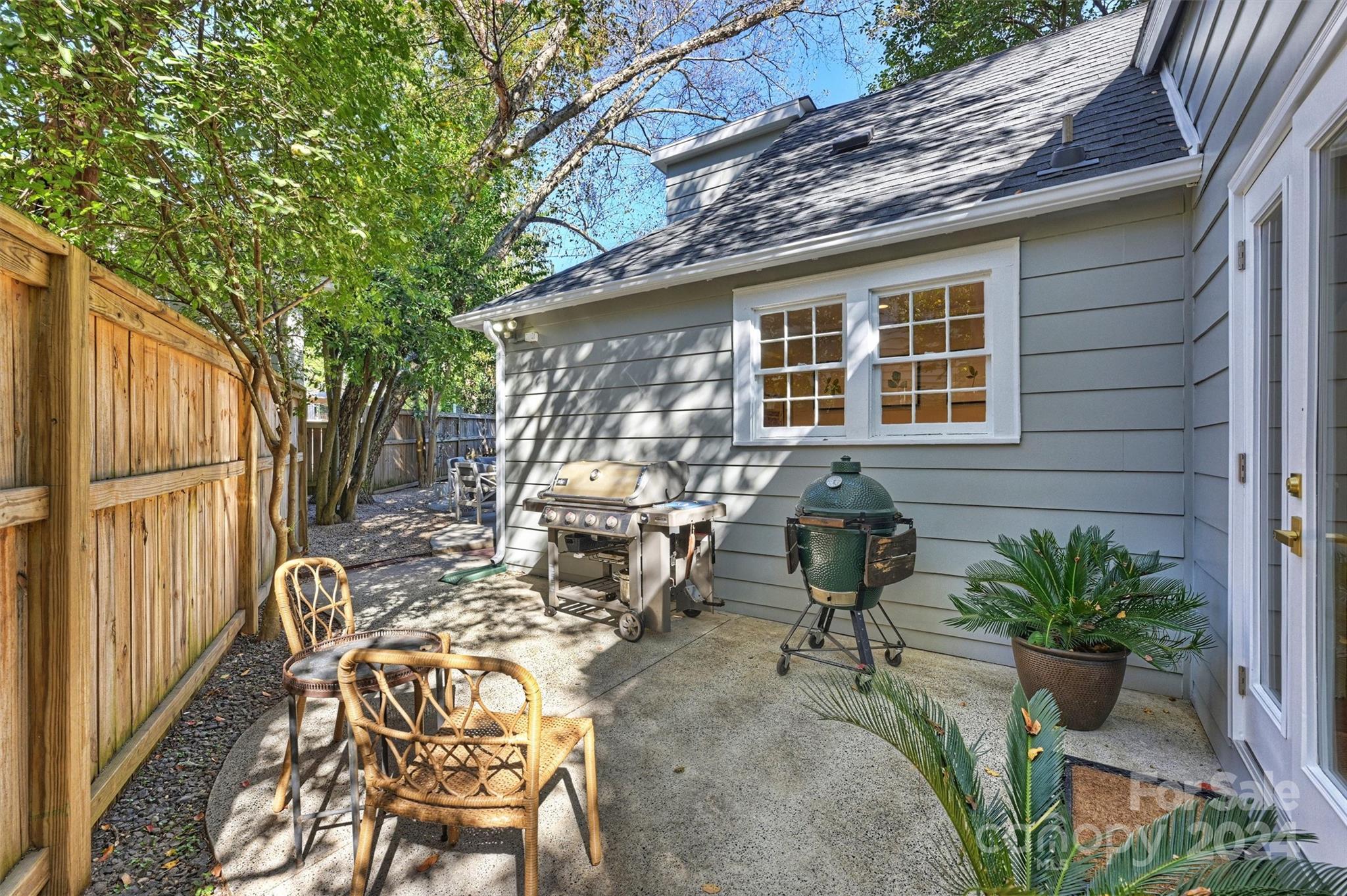 2109 Lombardy Circle