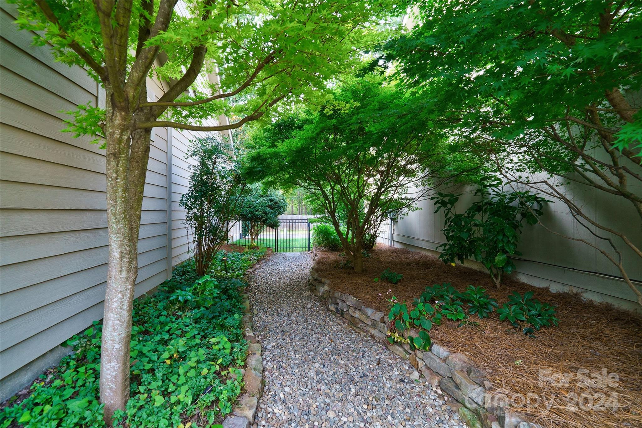 10624 Old Ardrey Kell Road