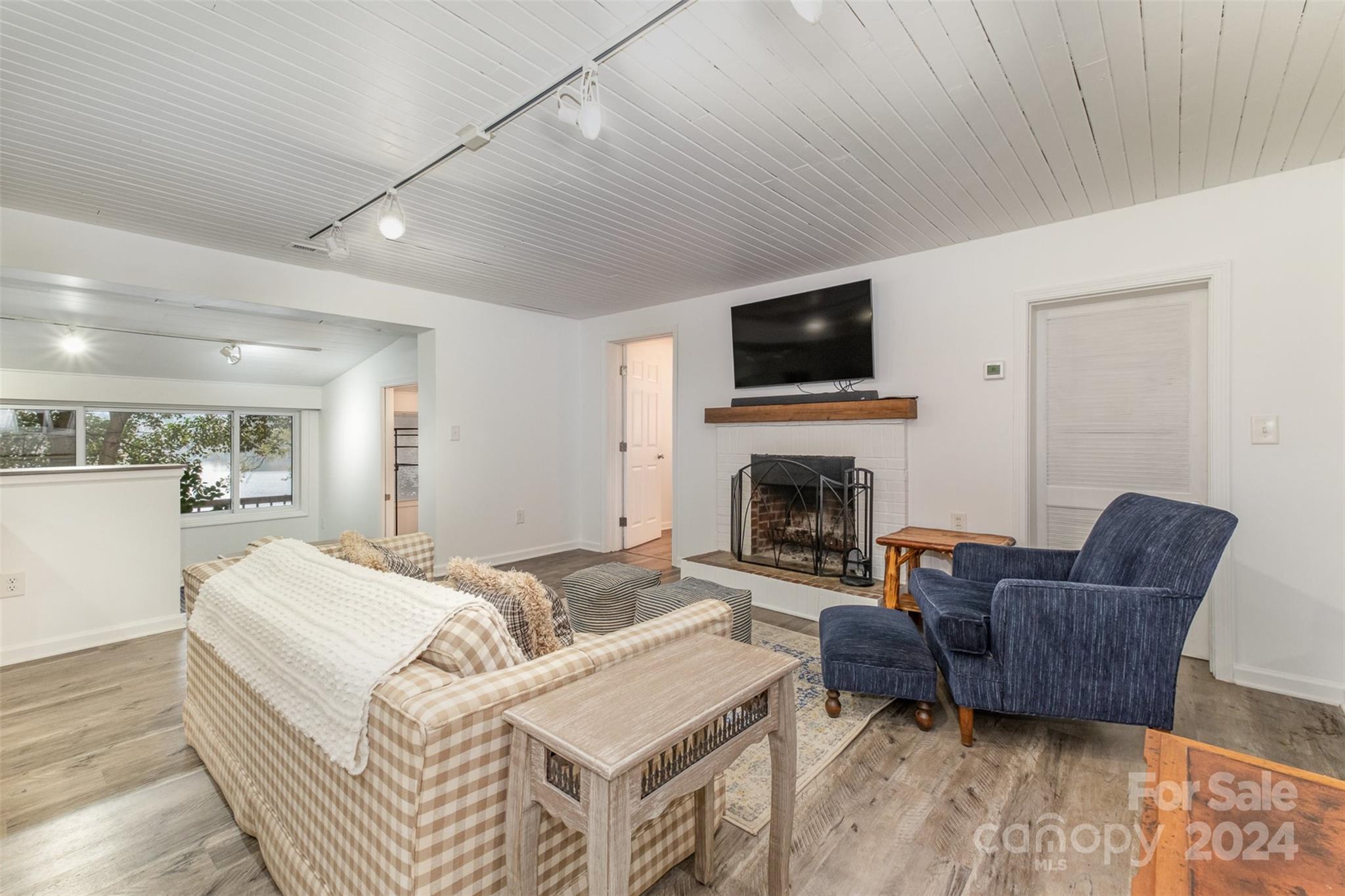 11119 Arthur Auten Road