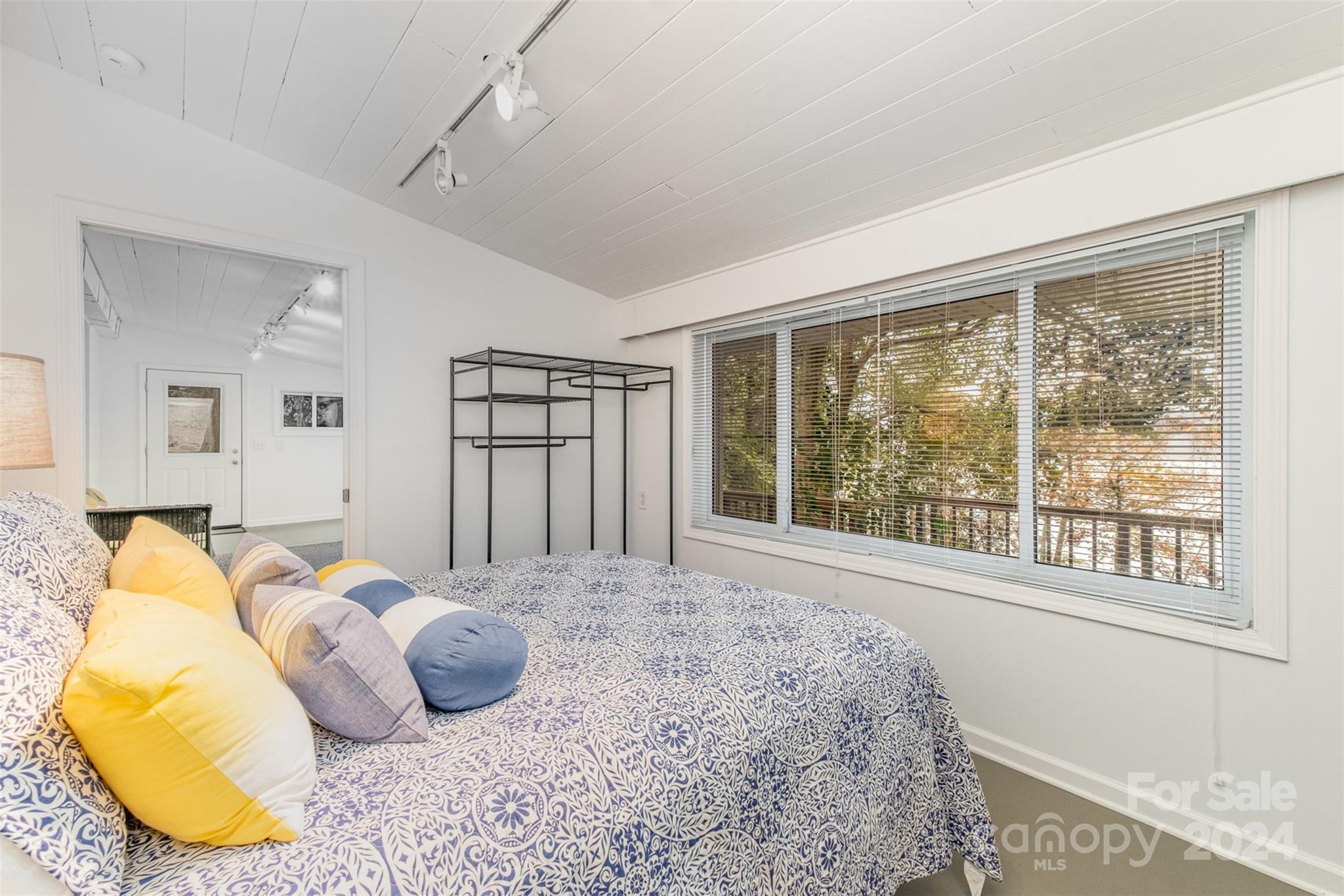 11119 Arthur Auten Road