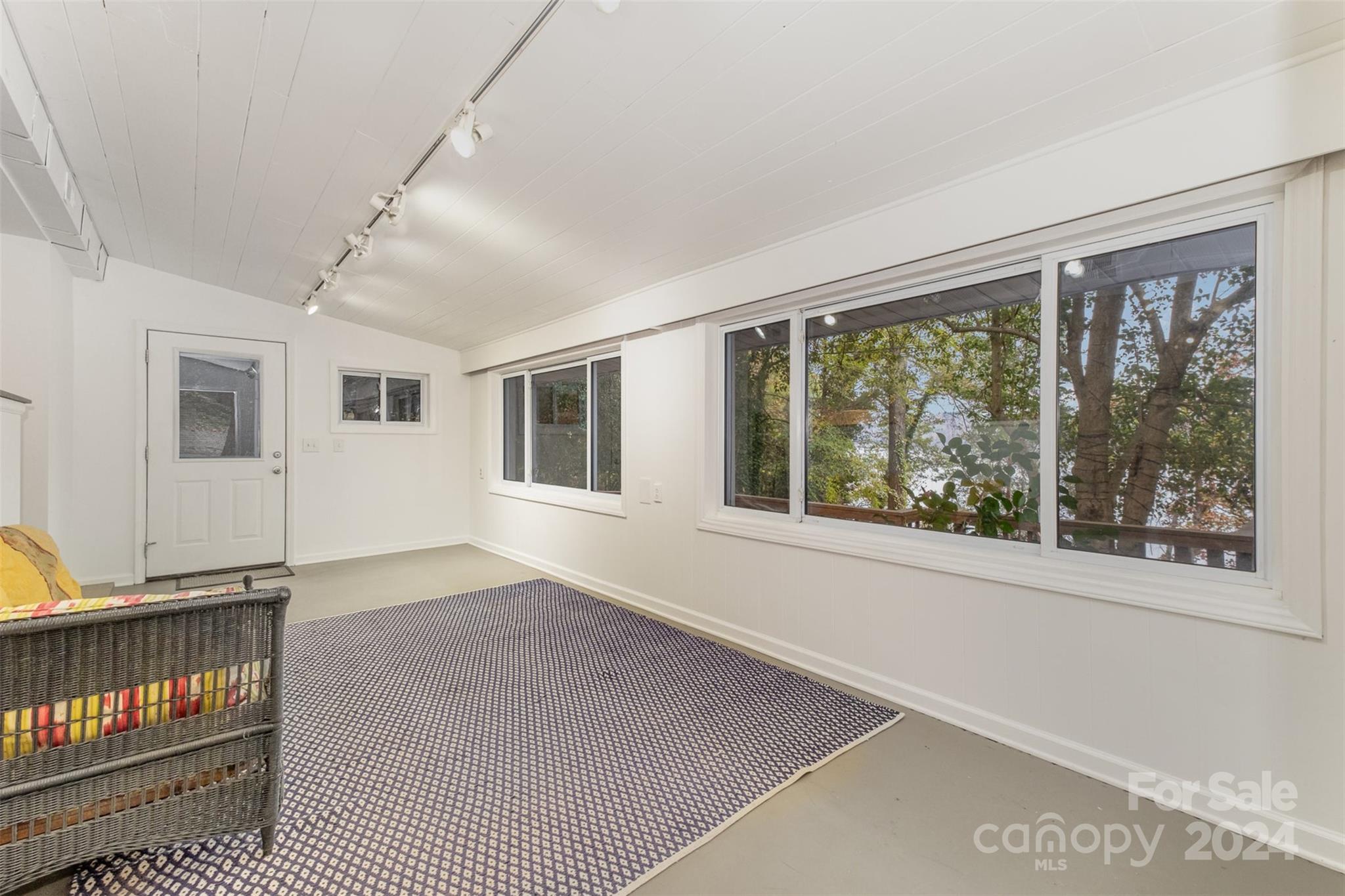 11119 Arthur Auten Road