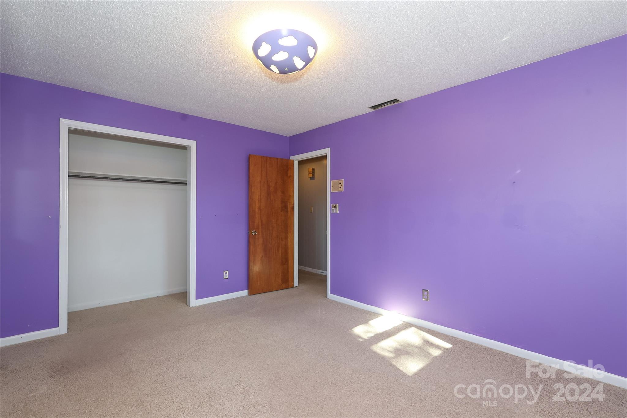 1236 Landsdowne Drive