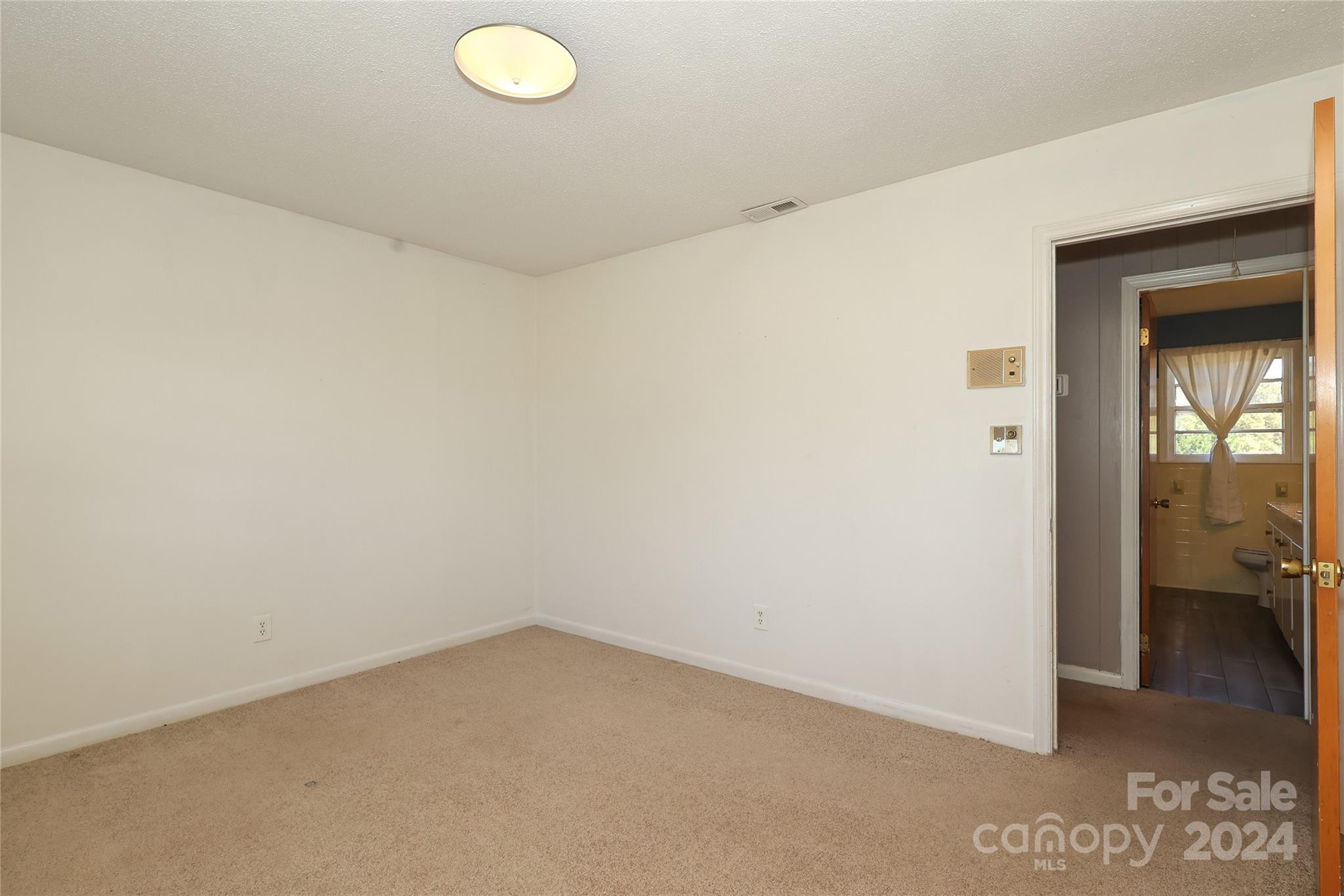 1236 Landsdowne Drive
