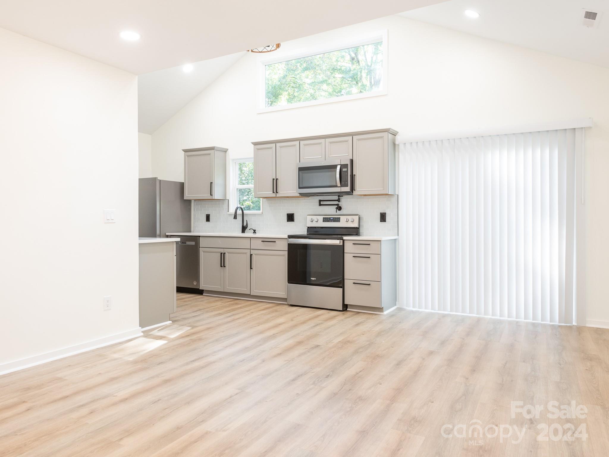 34 Carolina Avenue NE