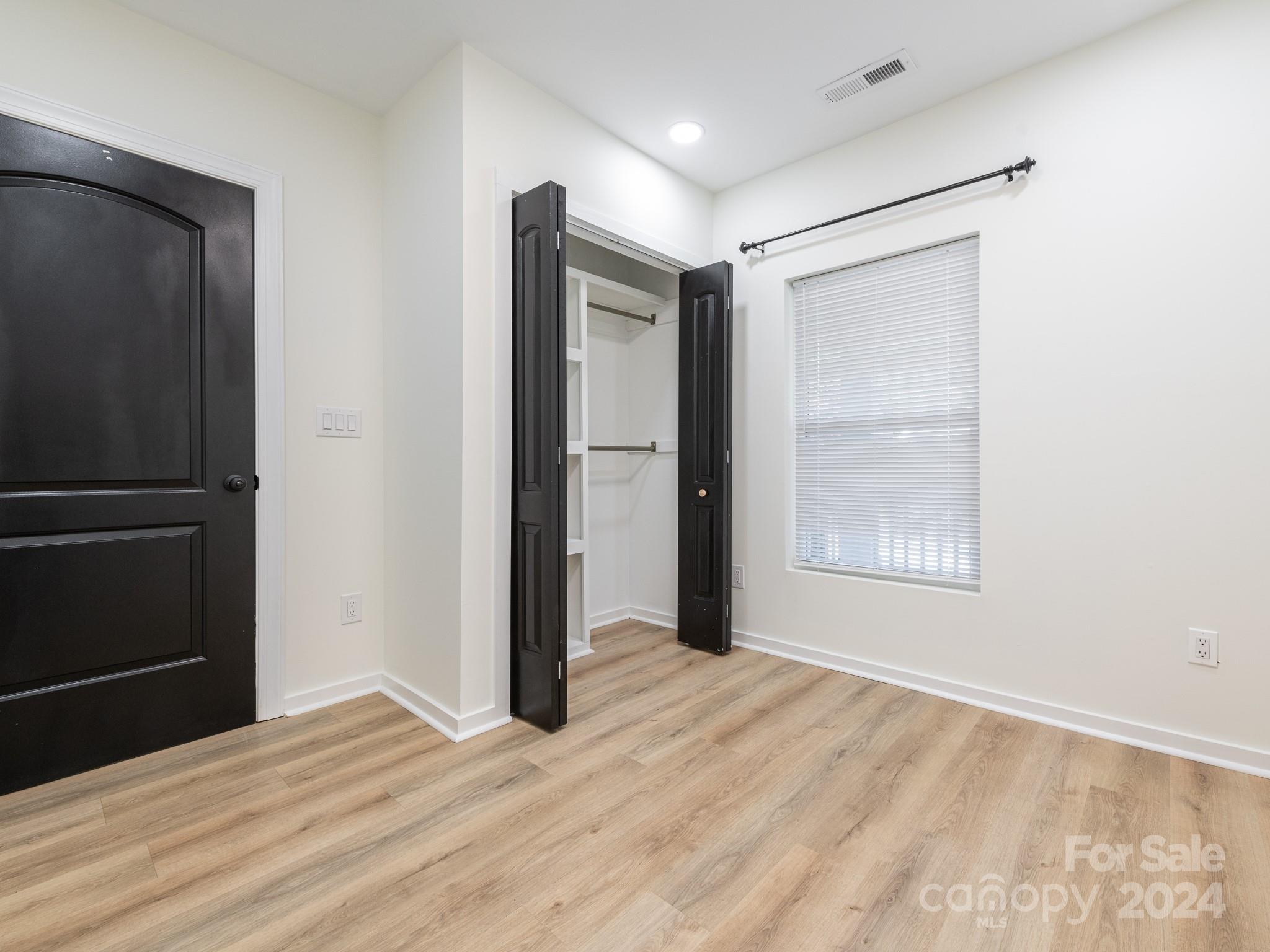 34 Carolina Avenue NE