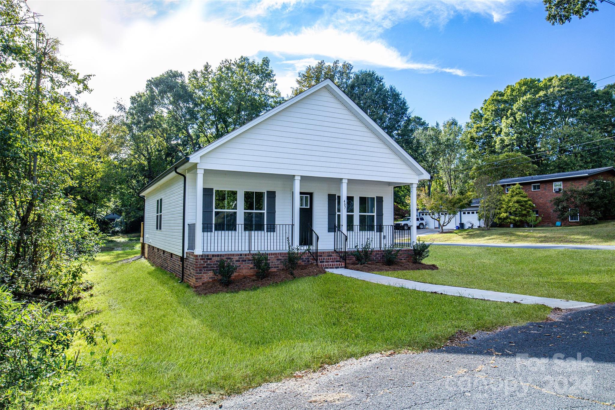 407 8th Street