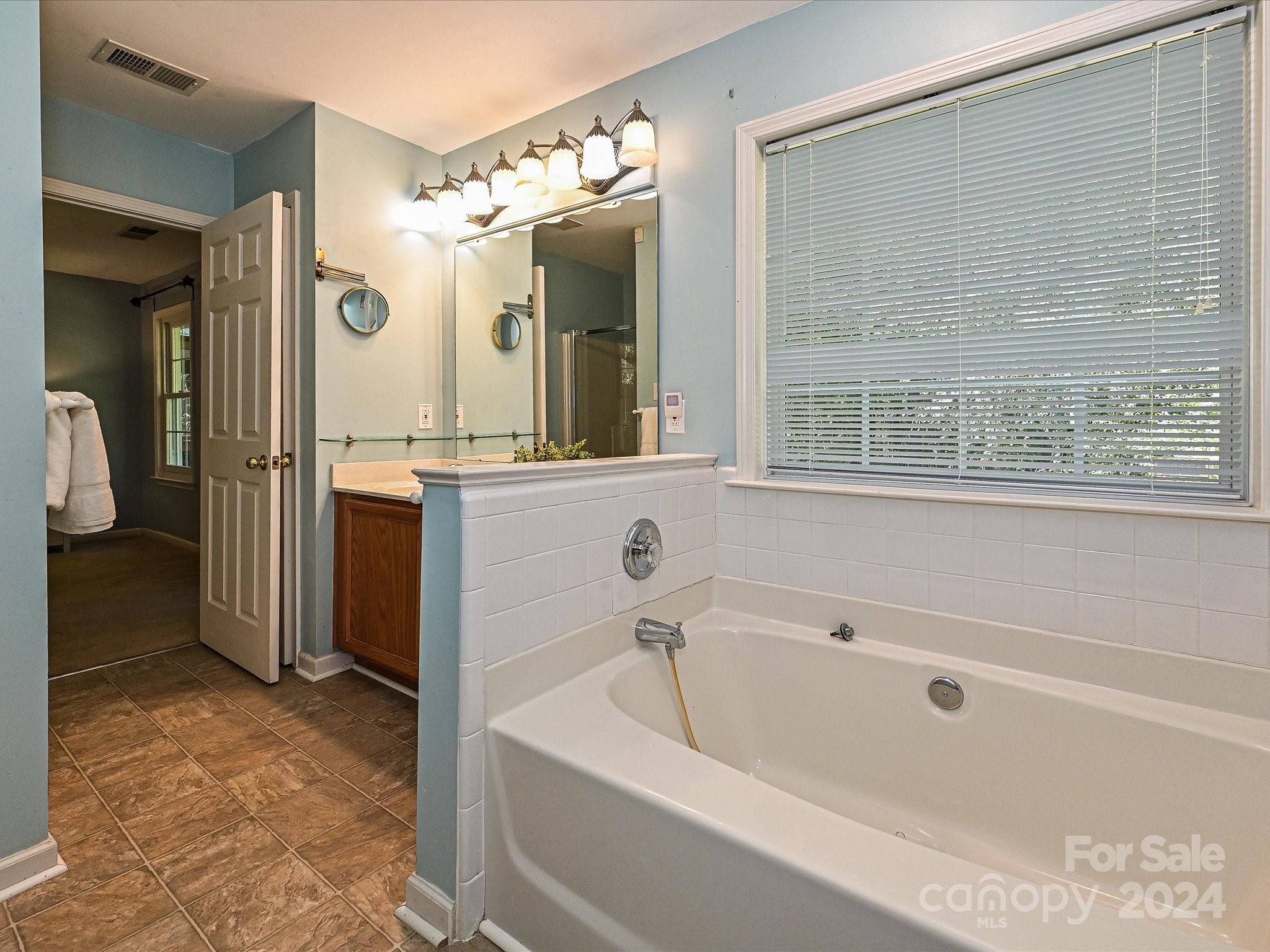 617 Kelford Lane