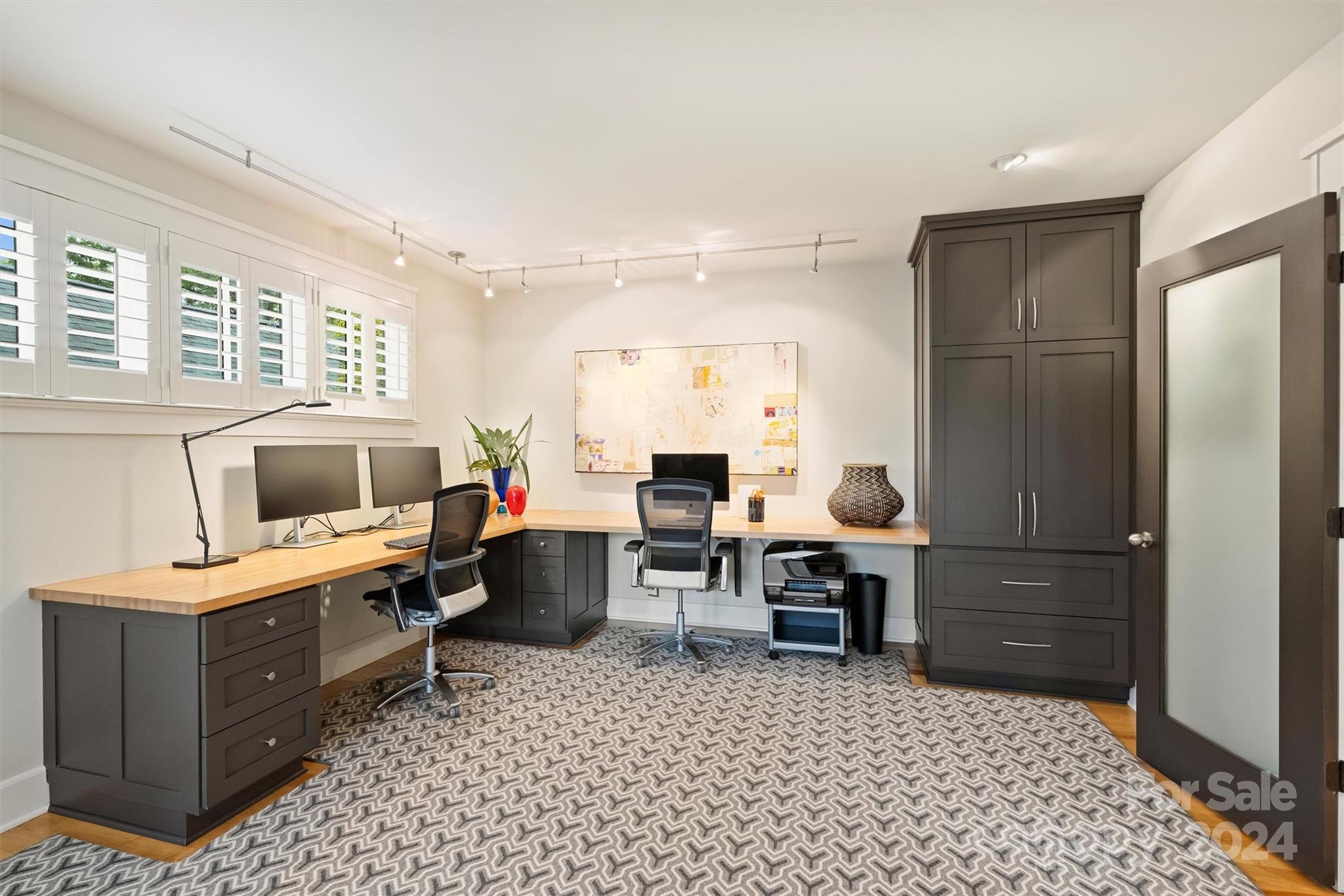 2526 Normandy Road