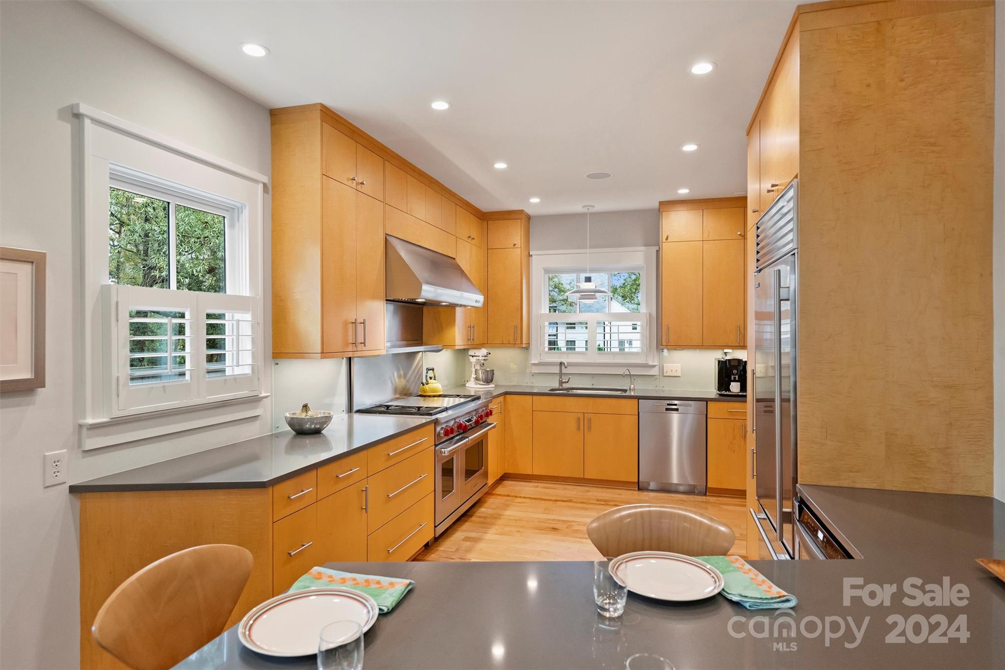 2526 Normandy Road