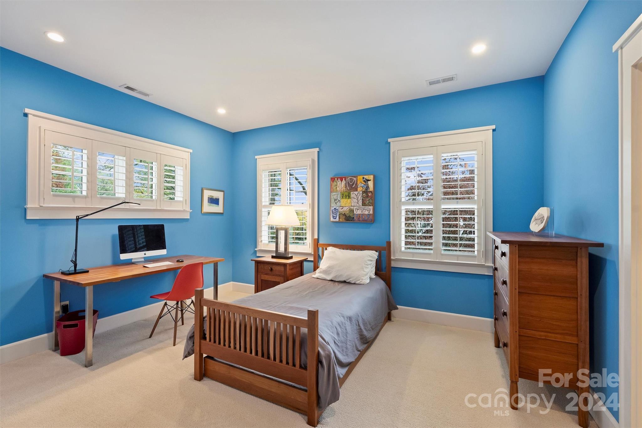 2526 Normandy Road