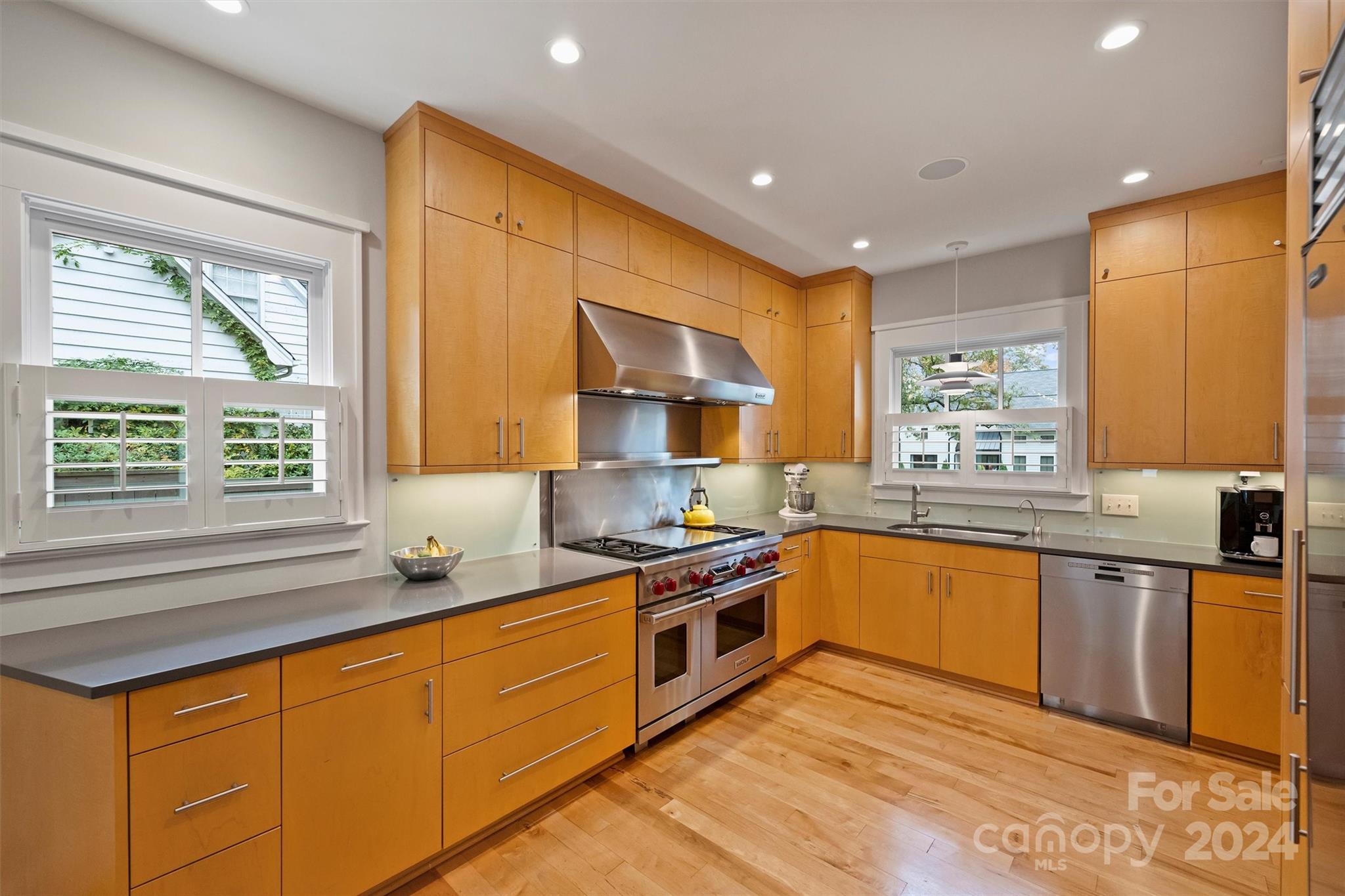 2526 Normandy Road
