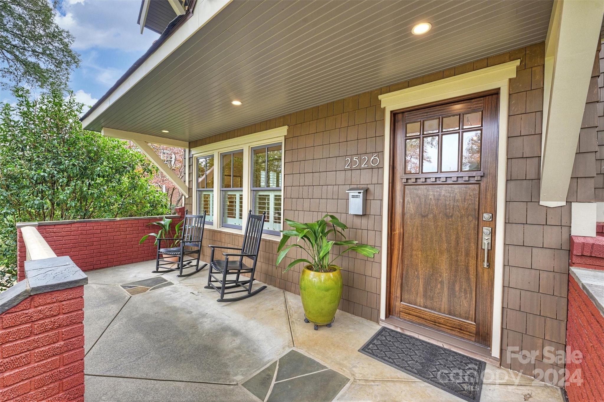 2526 Normandy Road
