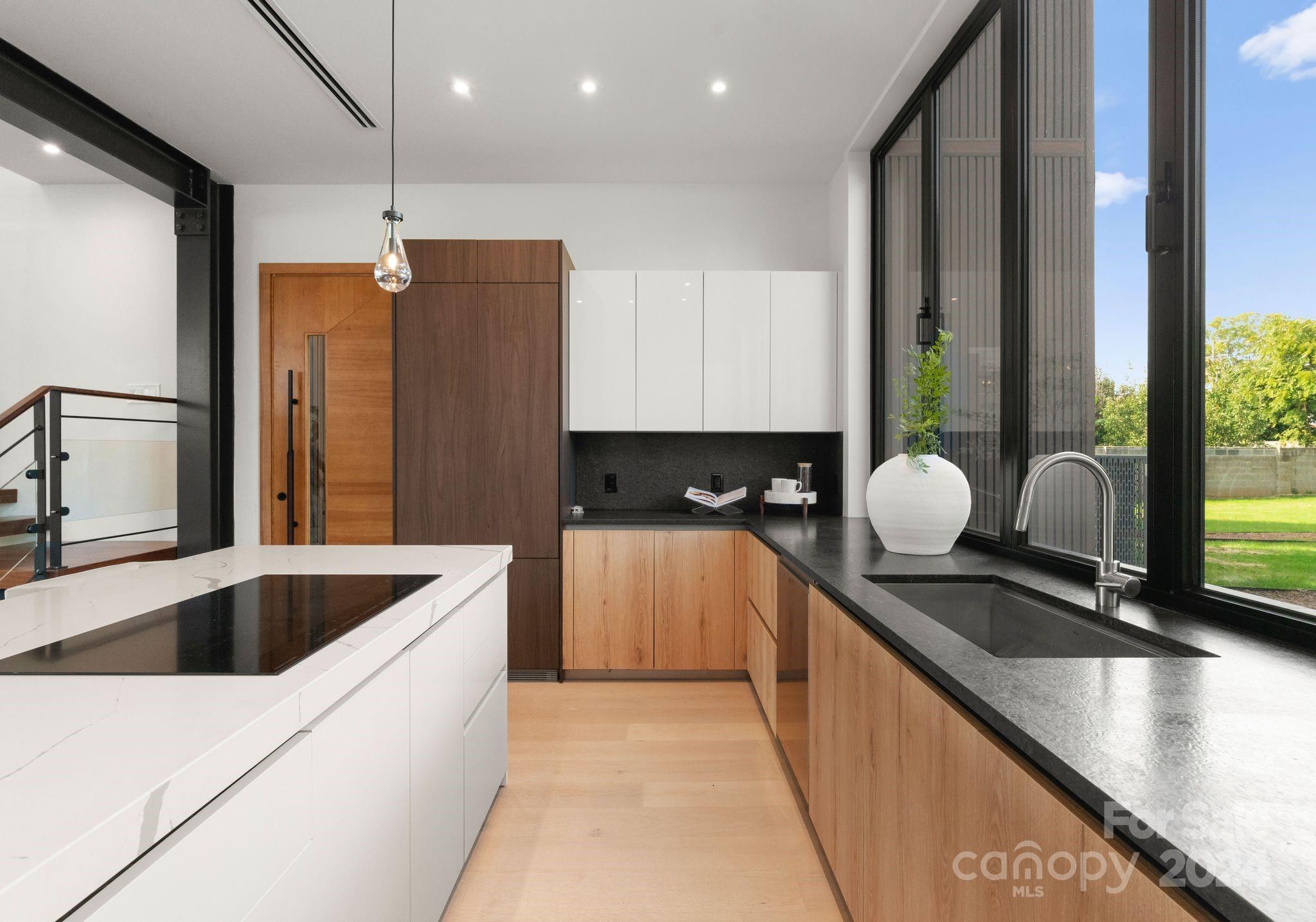5447 Topping Place Unit: 103
