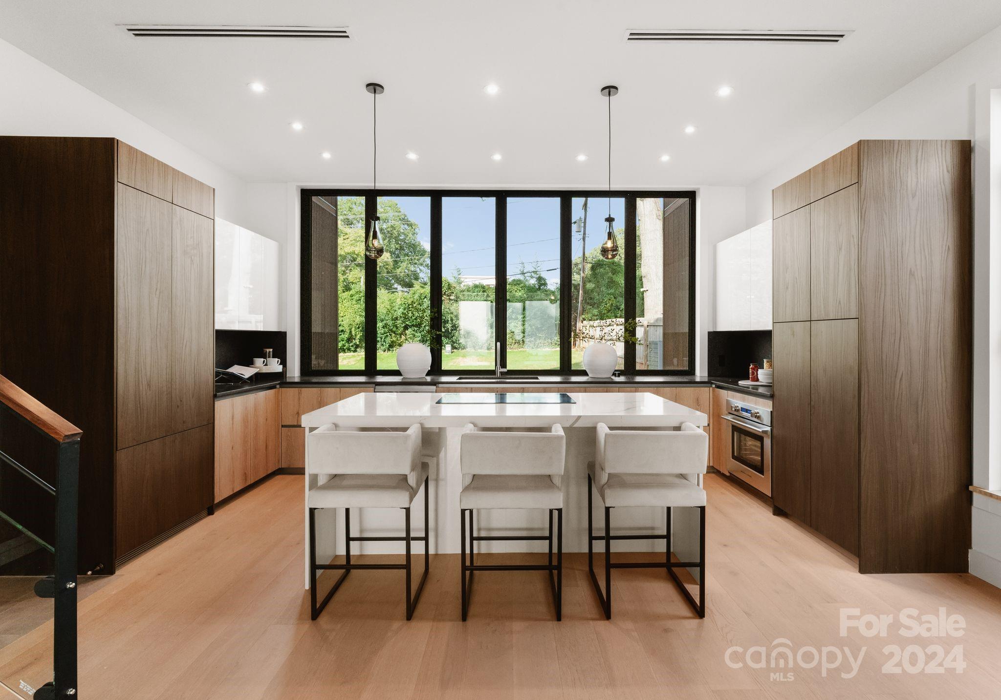 5447 Topping Place Unit: 103