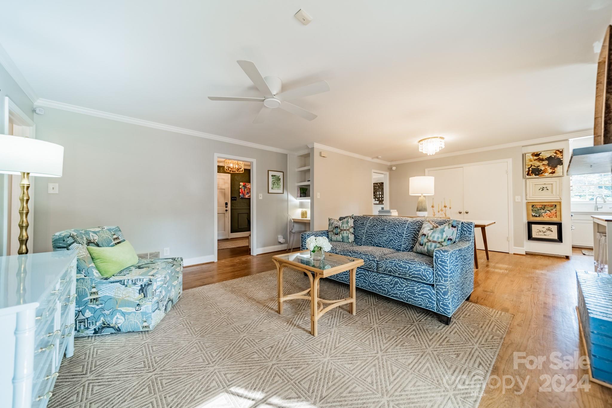 608 Gentry Place