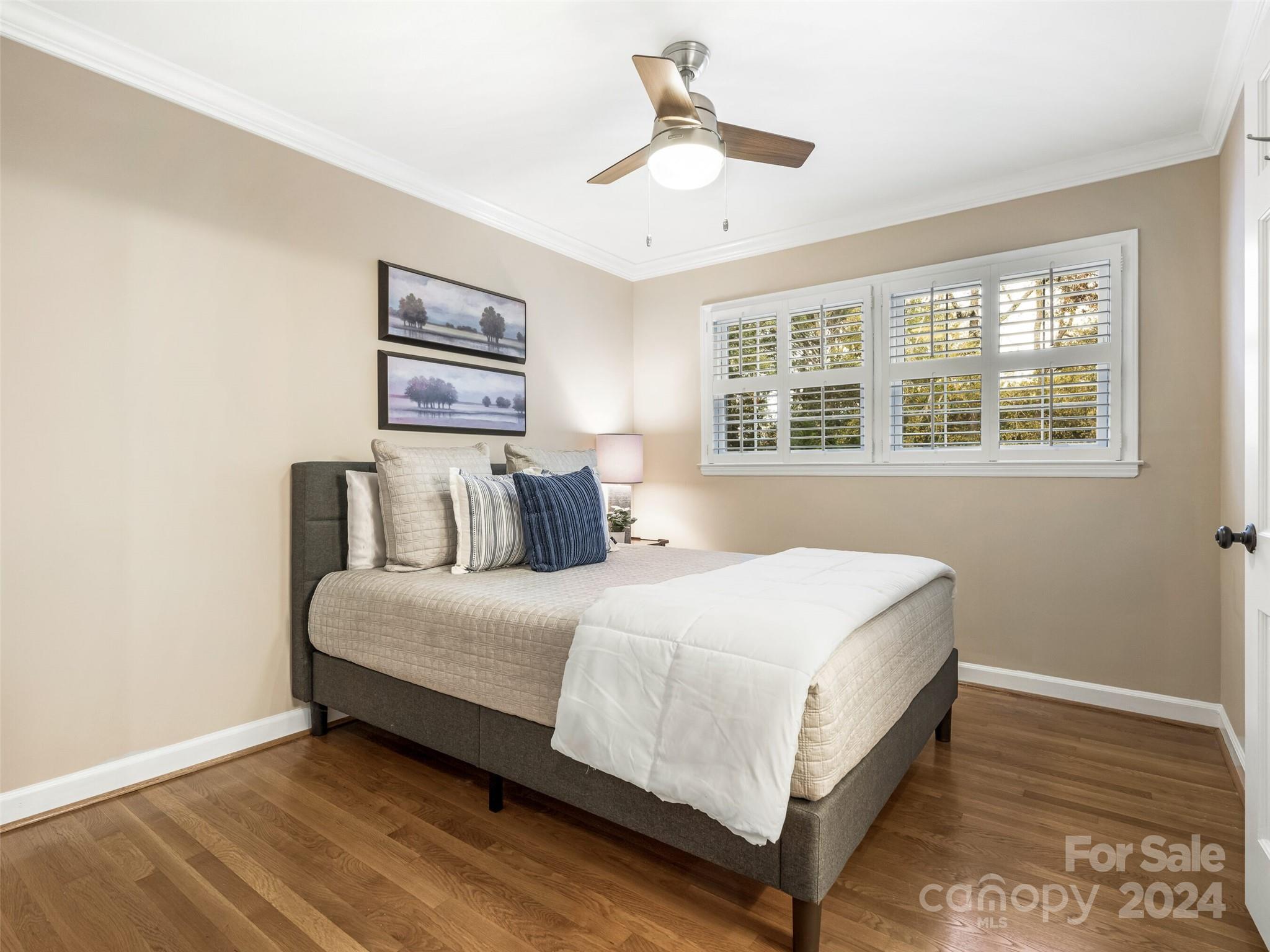5652 Lansing Drive