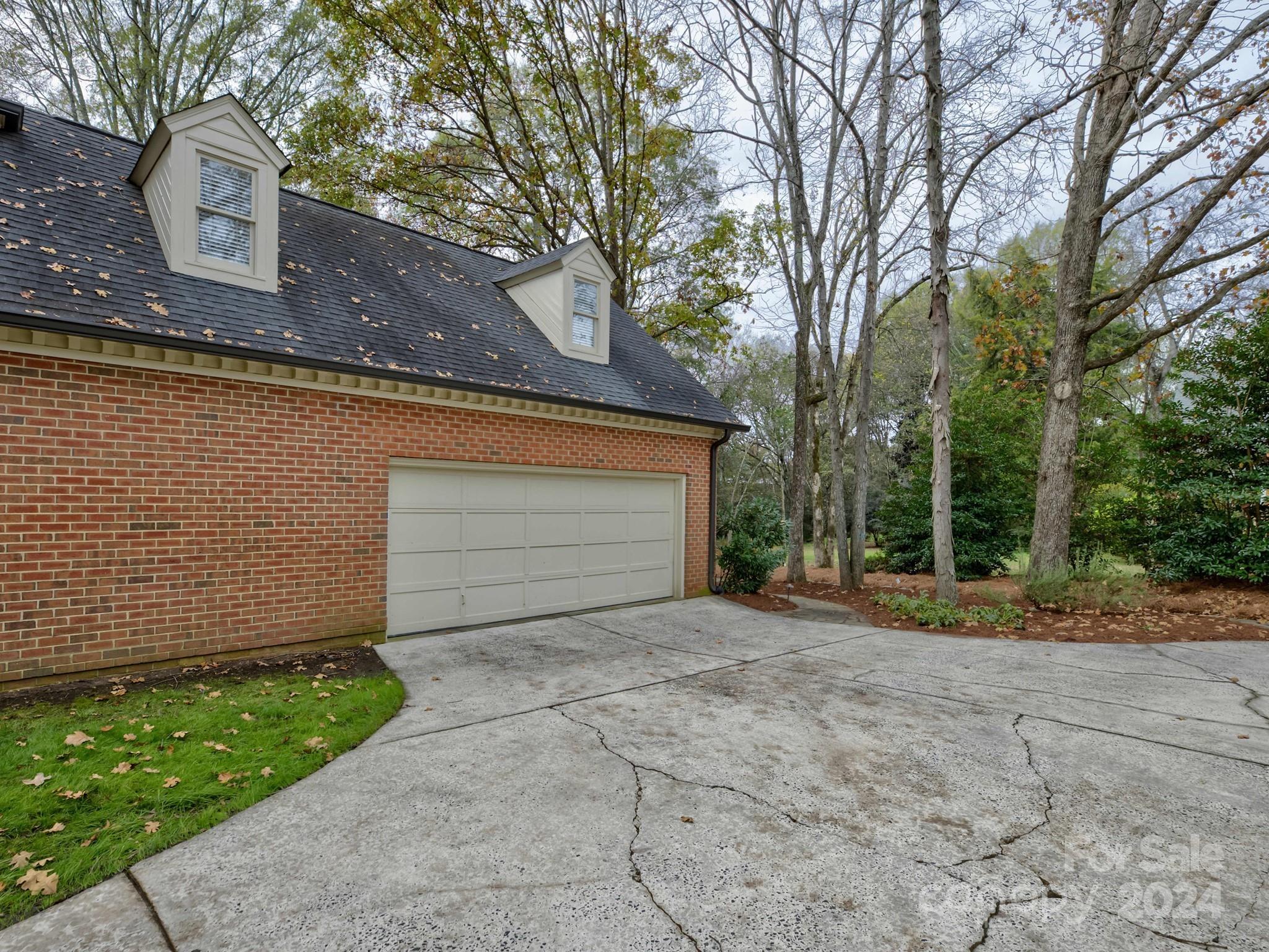 8005 Maremont Court