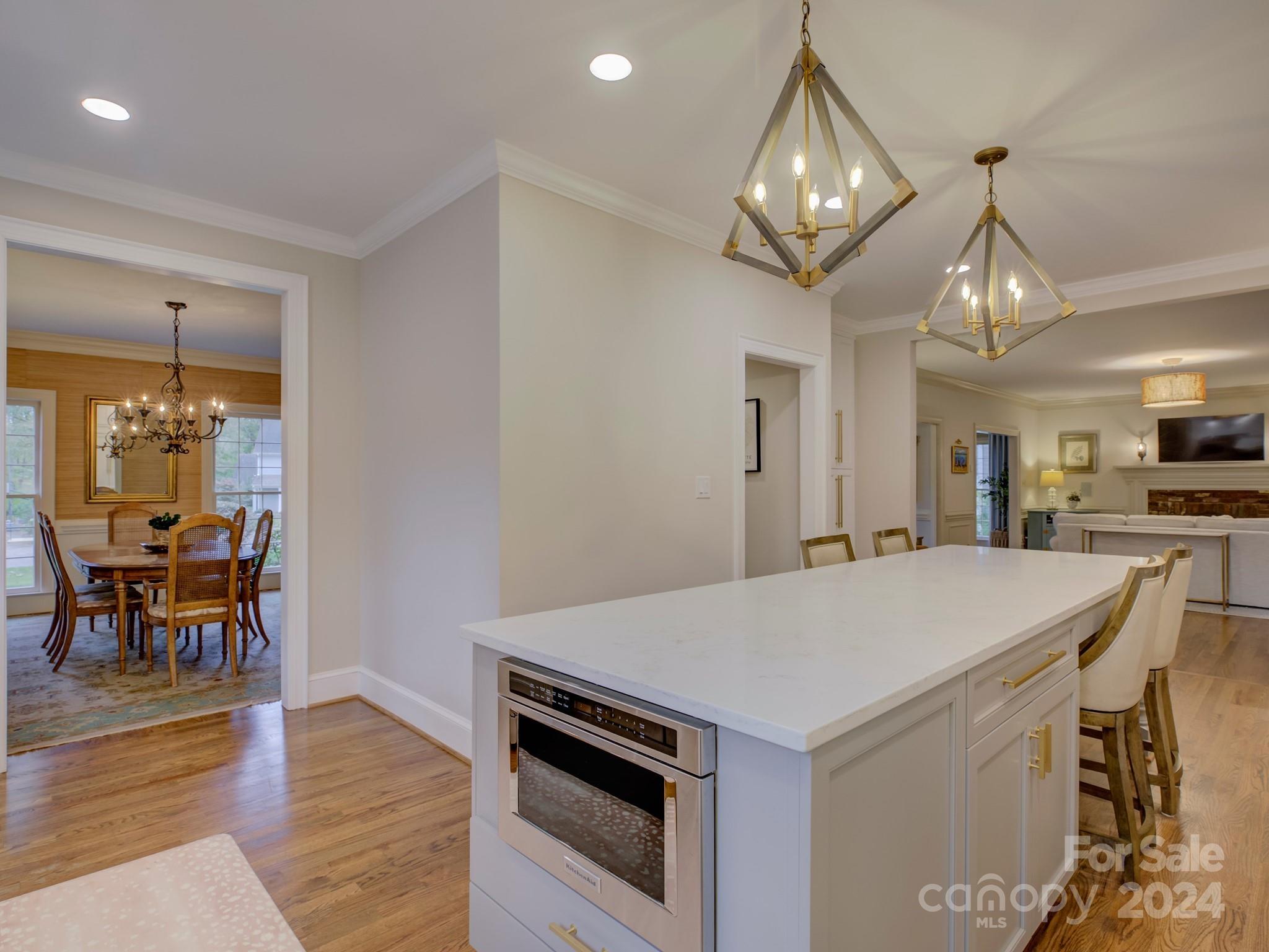 8005 Maremont Court