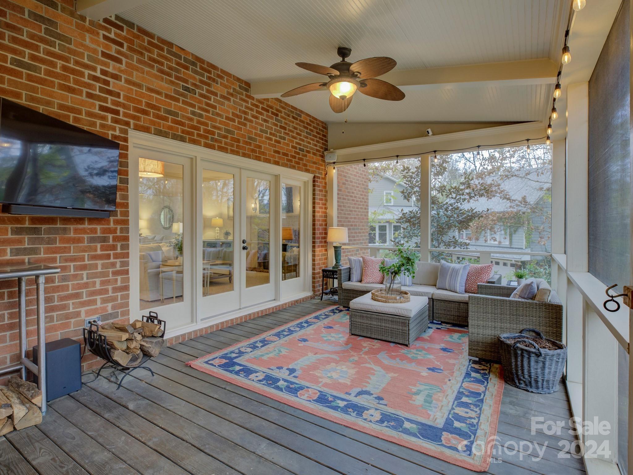 8005 Maremont Court