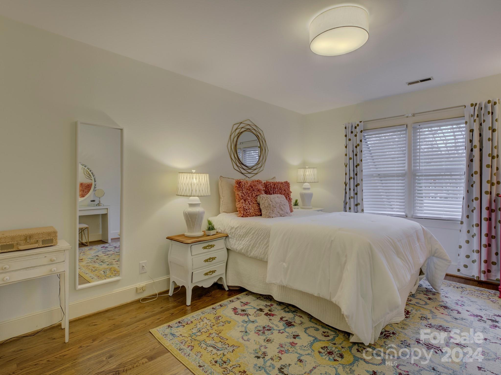 8005 Maremont Court