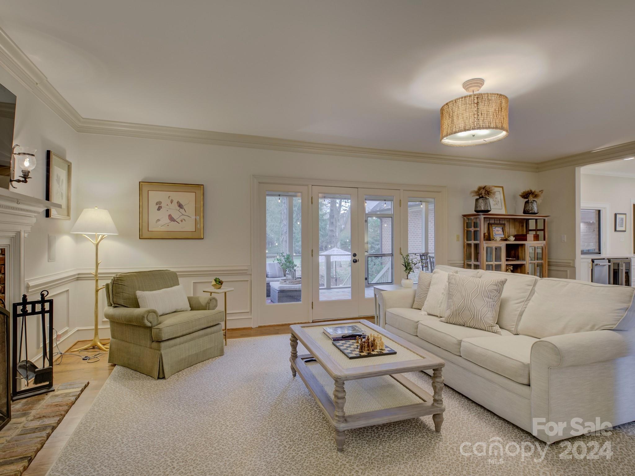 8005 Maremont Court