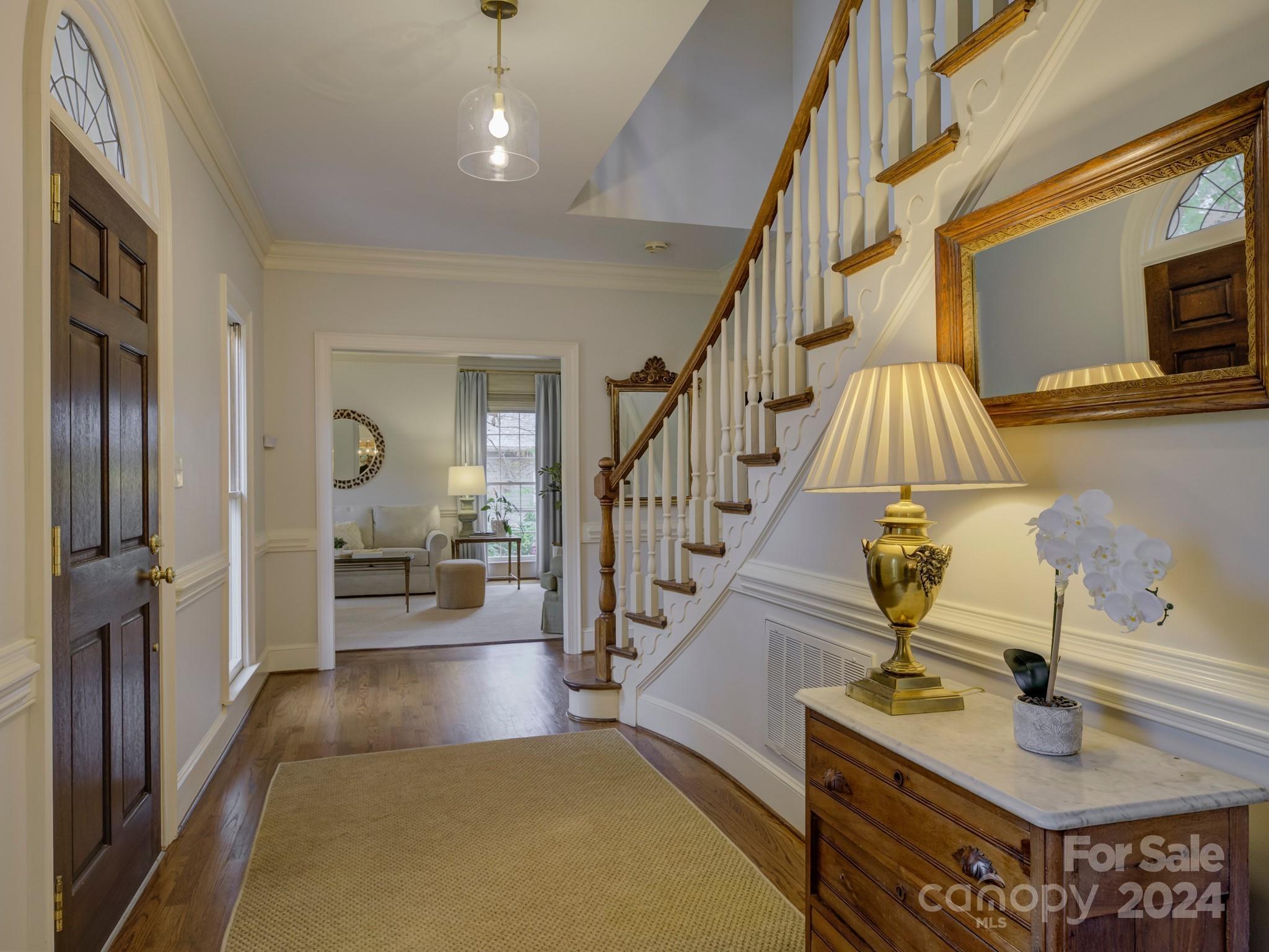 8005 Maremont Court