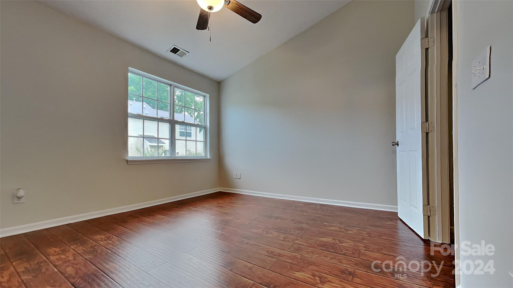 5964 Cougar Lane