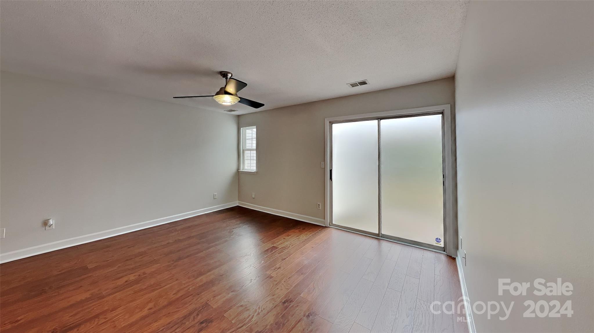 5964 Cougar Lane