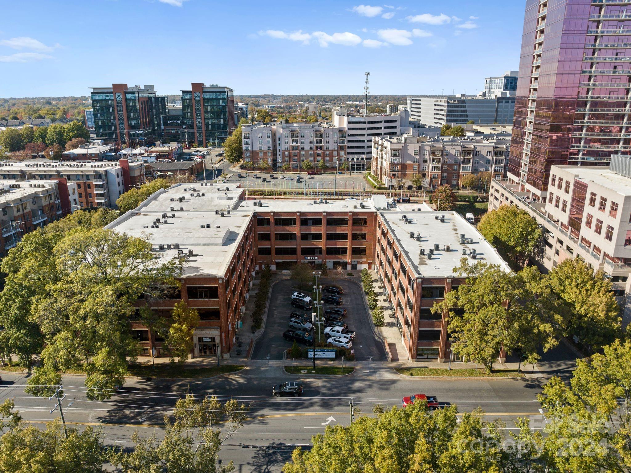 310 Arlington Avenue Unit: 221