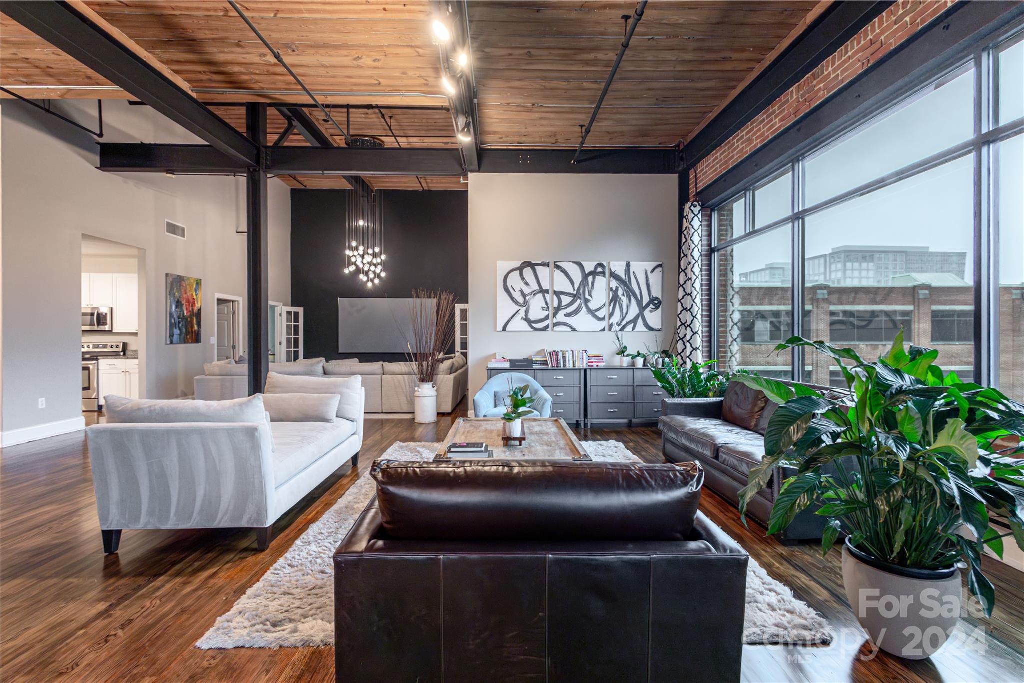 310 Arlington Avenue Unit: 402 & 404