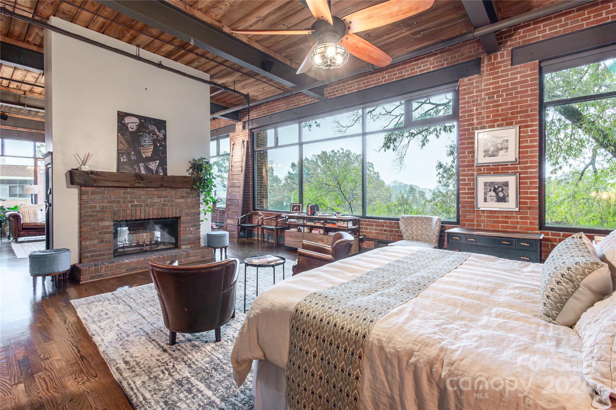 310 Arlington Avenue Unit: 402 & 404