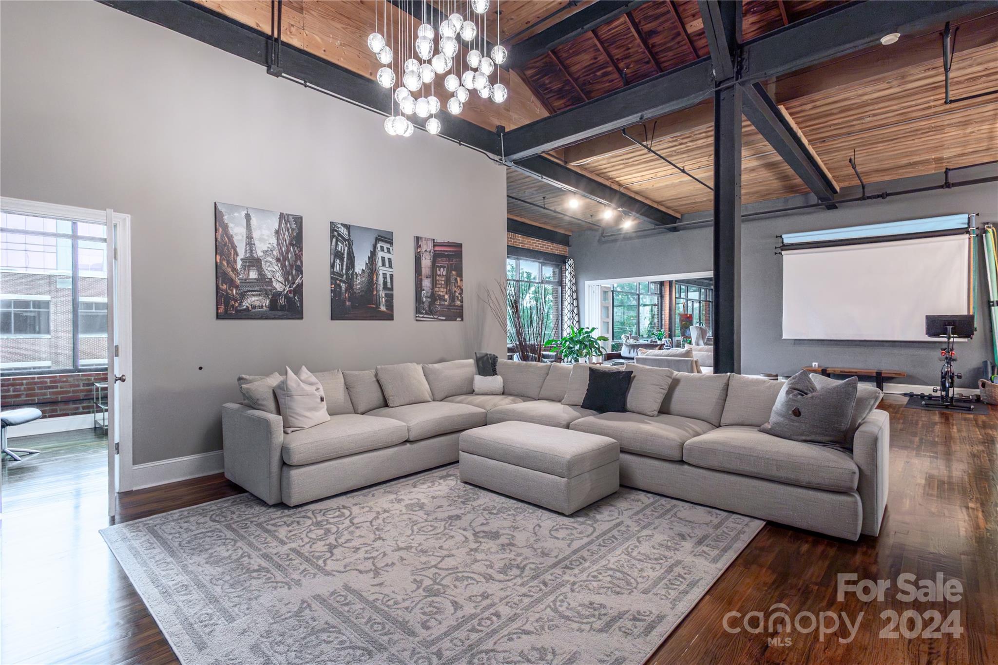 310 Arlington Avenue Unit: 402 & 404