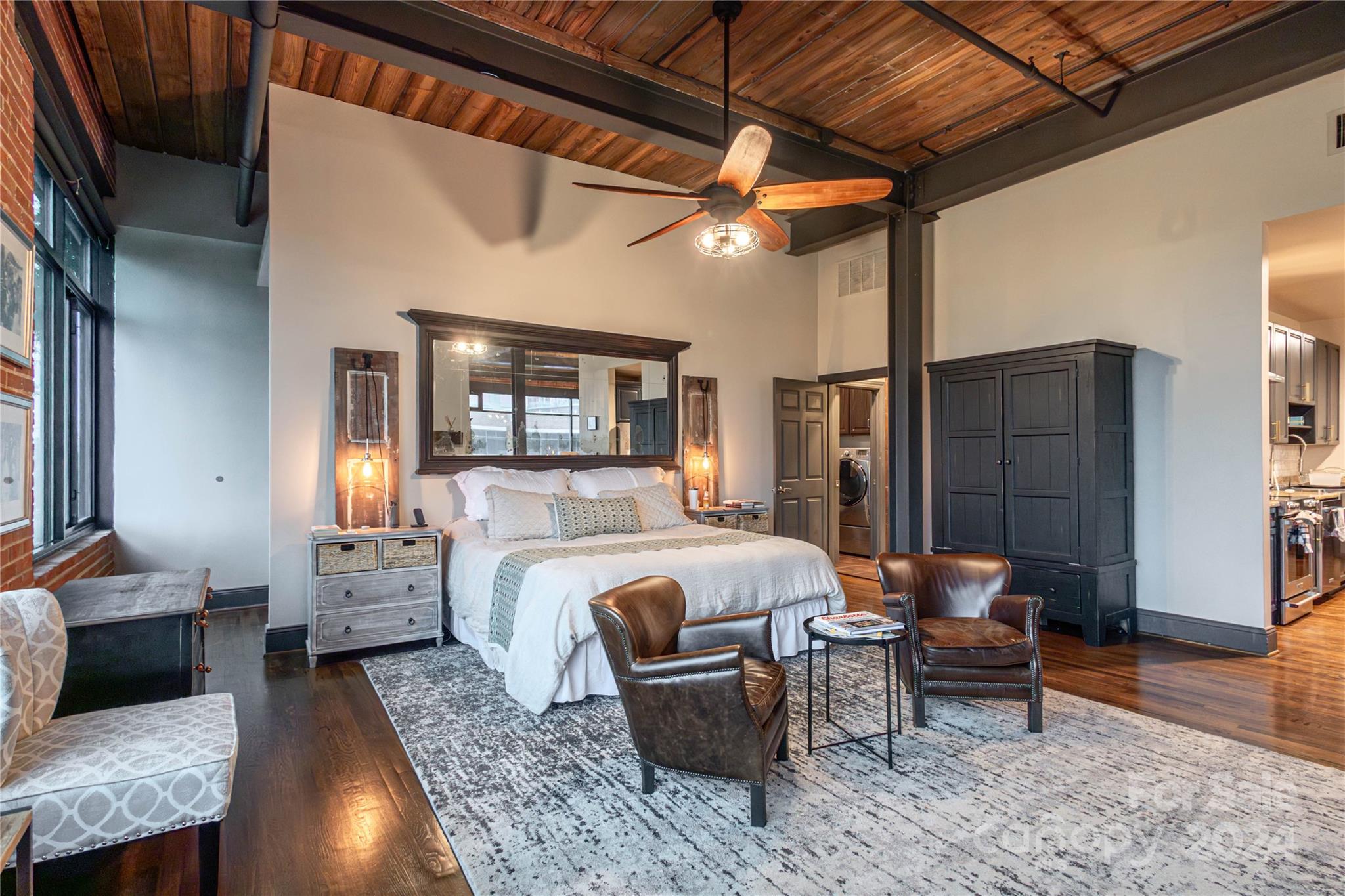 310 Arlington Avenue Unit: 402 & 404