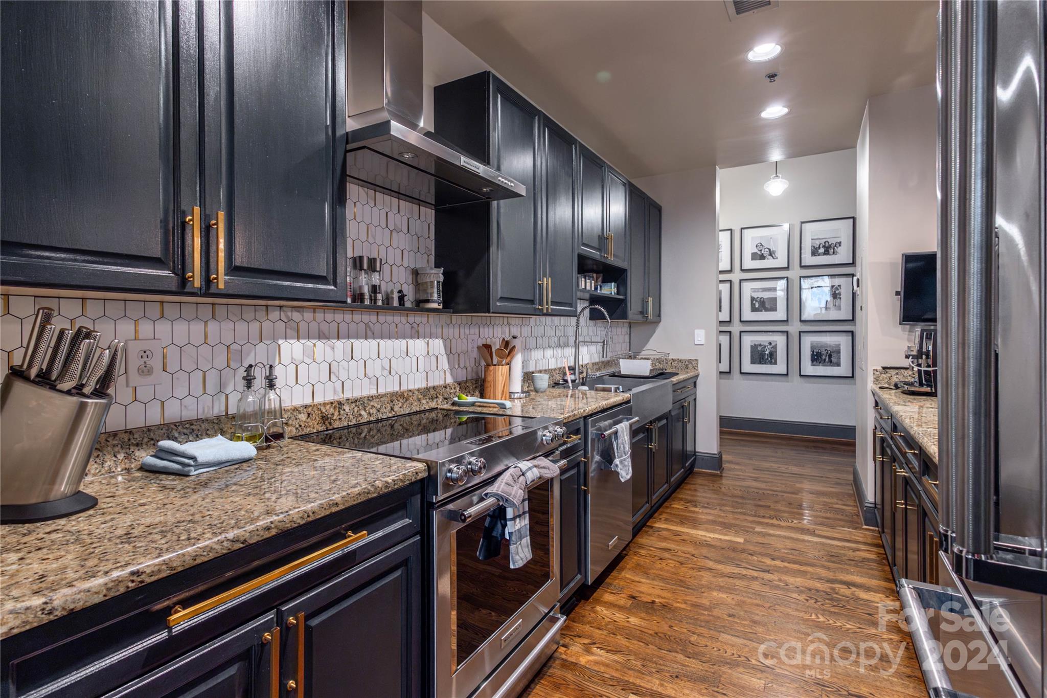 310 Arlington Avenue Unit: 402 & 404