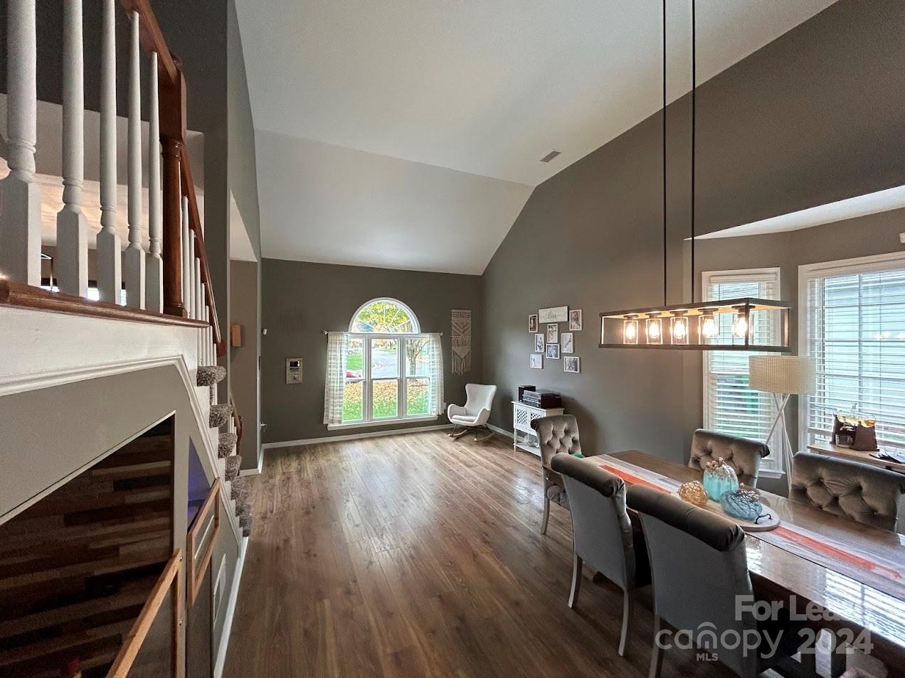12012 Bay Tree Way