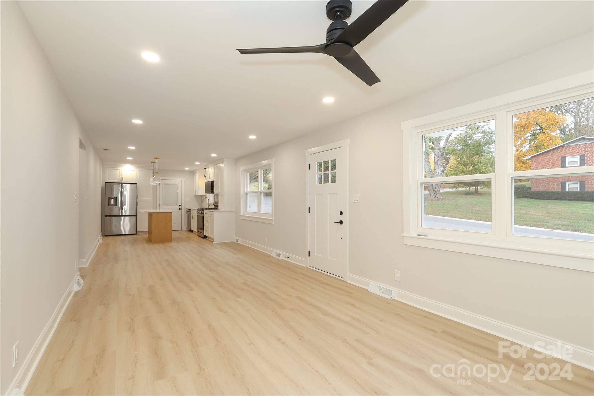 2100 Birchcrest Drive