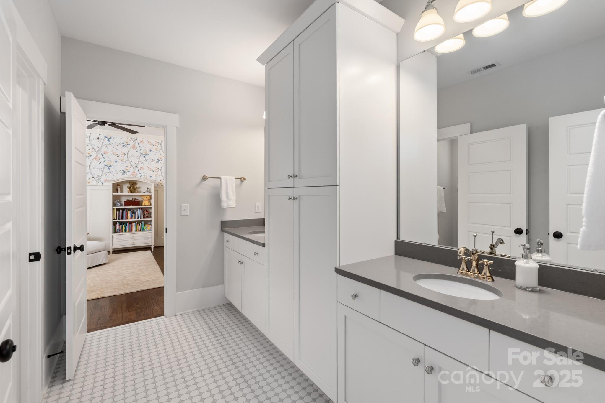 2958 Sharon View Road
