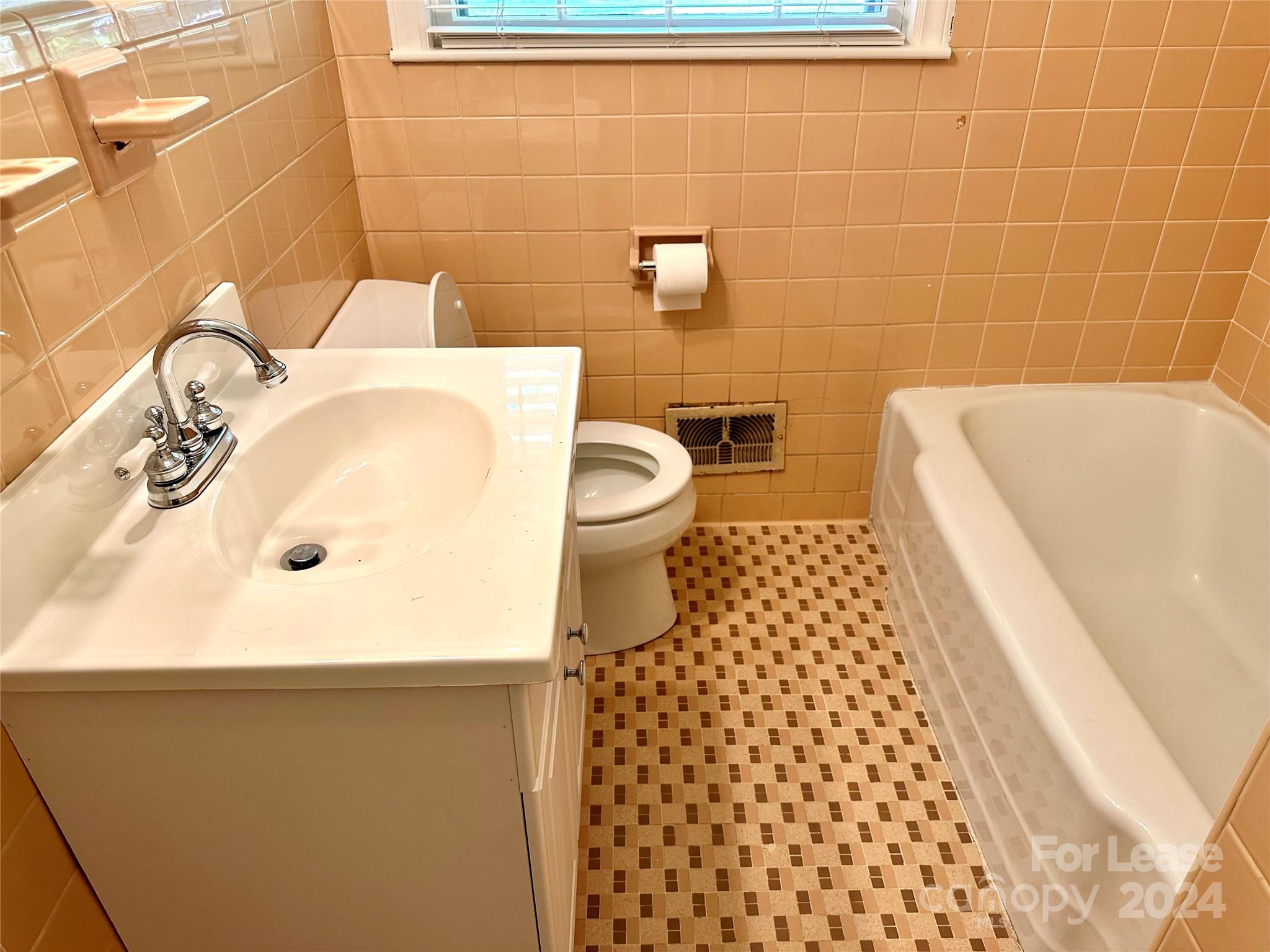 4838 Amity Place
