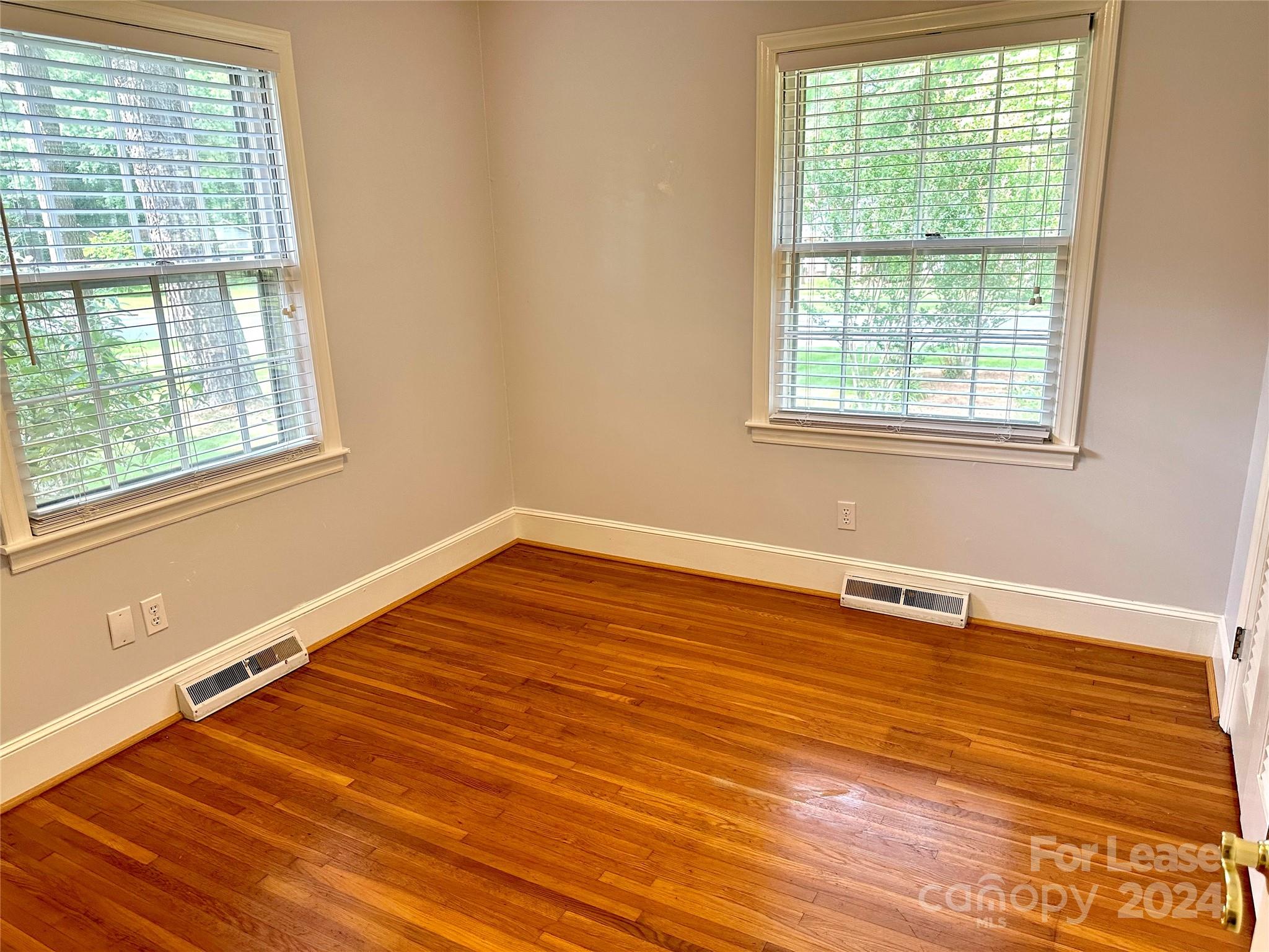 4838 Amity Place