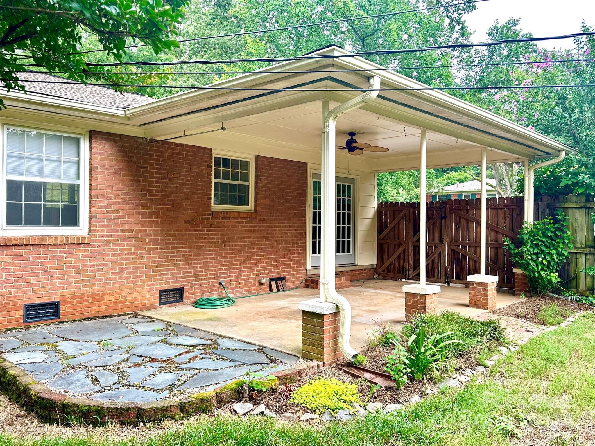 4838 Amity Place