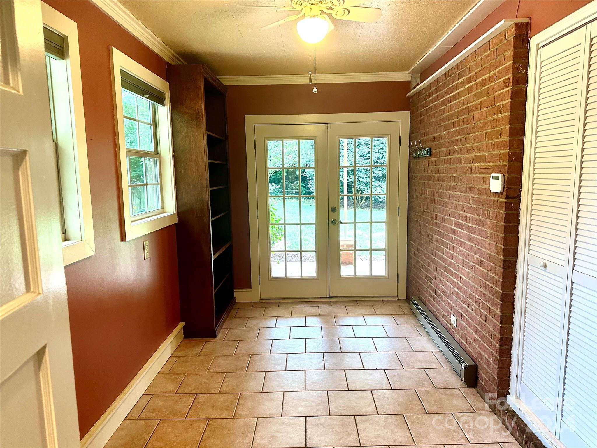 4838 Amity Place
