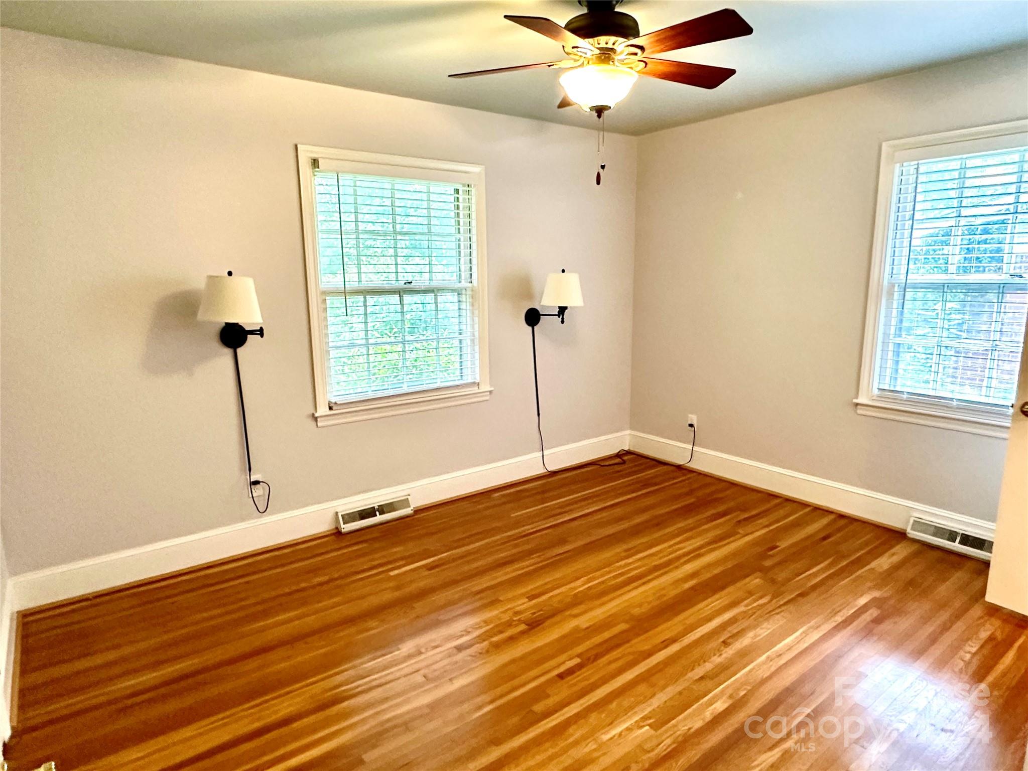 4838 Amity Place