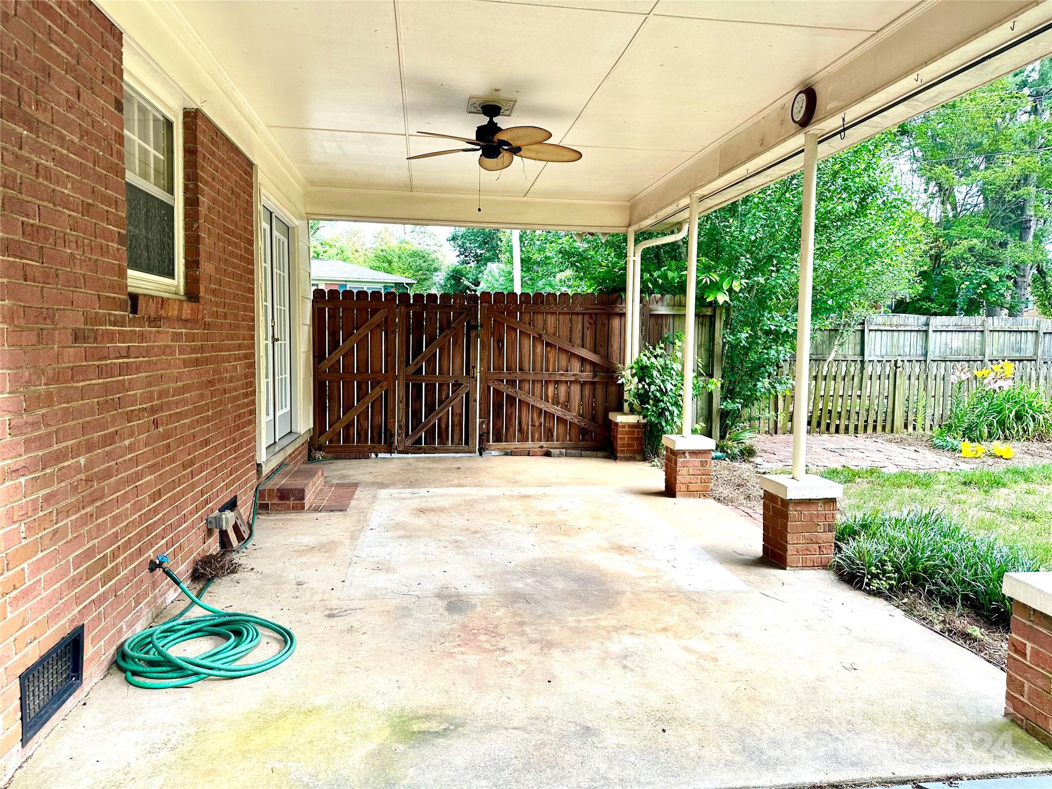 4838 Amity Place