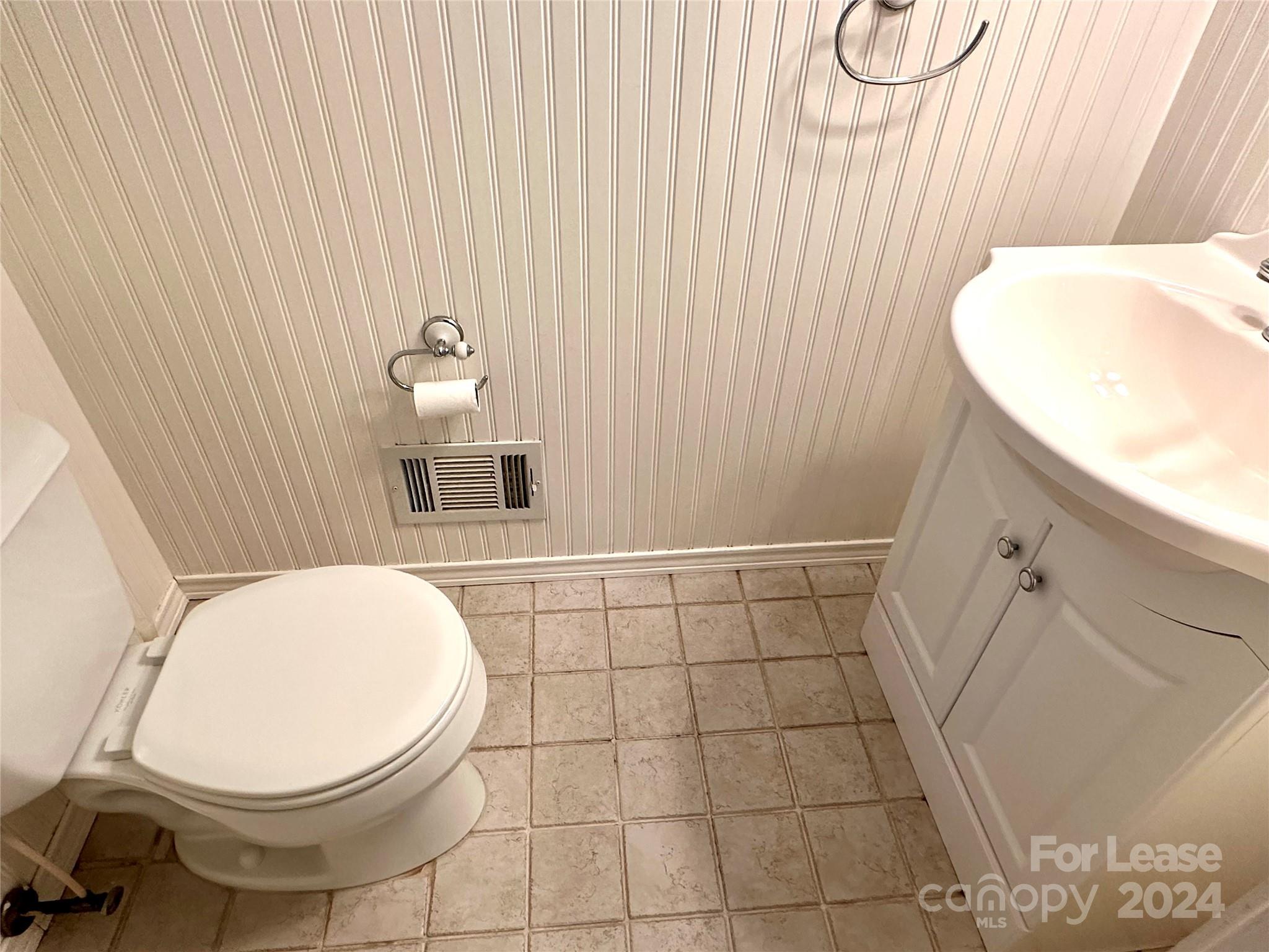 4838 Amity Place