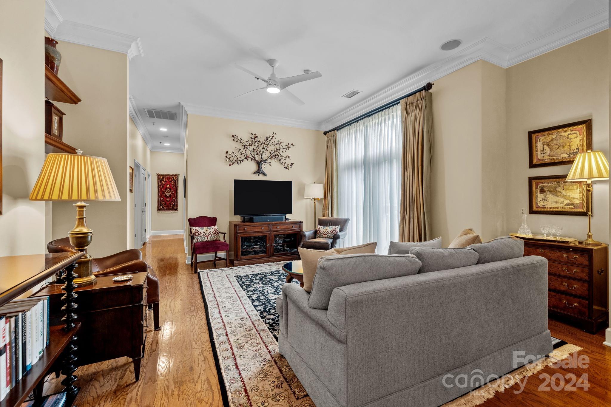 1320 Fillmore Avenue Unit: 504